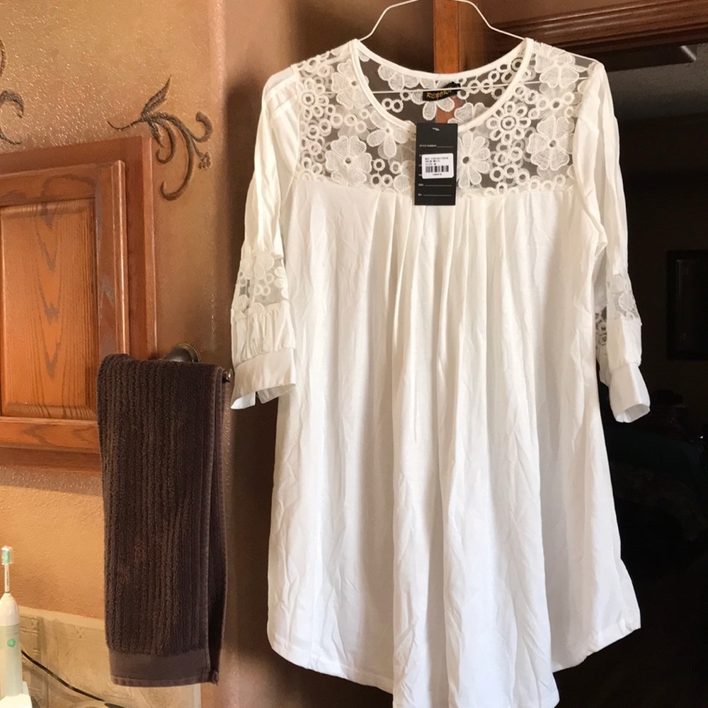 Blouse, size M, off white Reborn Brand